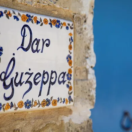 Dar Guzeppa * Xaghra